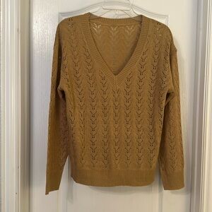 NWOT Cupshe deep v neck sweater size small